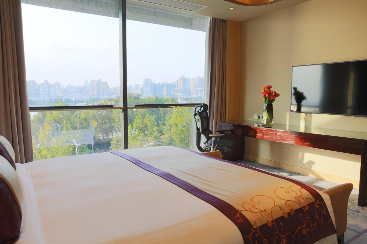 Intercontinental Shanghai Expo By Ihg Buitenkant foto